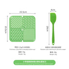 Four-compartment lick mat (small) (green) + scraper (color random)