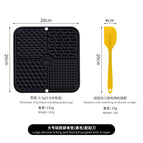 Four-compartment lick mat (large) (black) + scraper (color random)